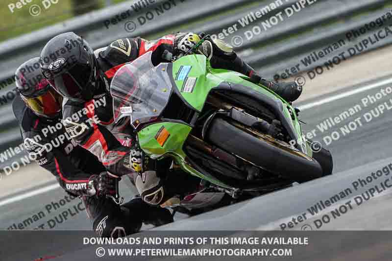 cadwell no limits trackday;cadwell park;cadwell park photographs;cadwell trackday photographs;enduro digital images;event digital images;eventdigitalimages;navarra;no limits trackdays;peter wileman photography;racing digital images;trackday digital images;trackday photos